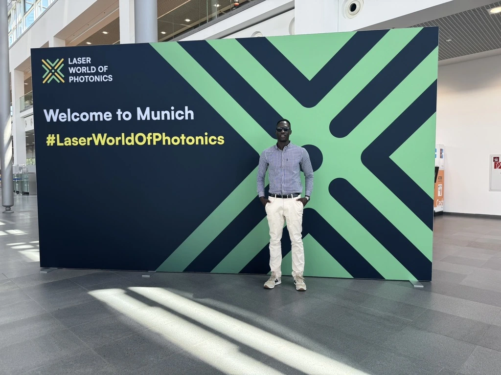 Hudson at a Photonics Conference in Munich